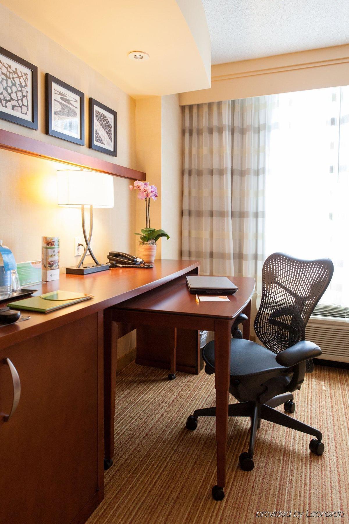Courtyard By Marriott Silver Spring Downtown Extérieur photo